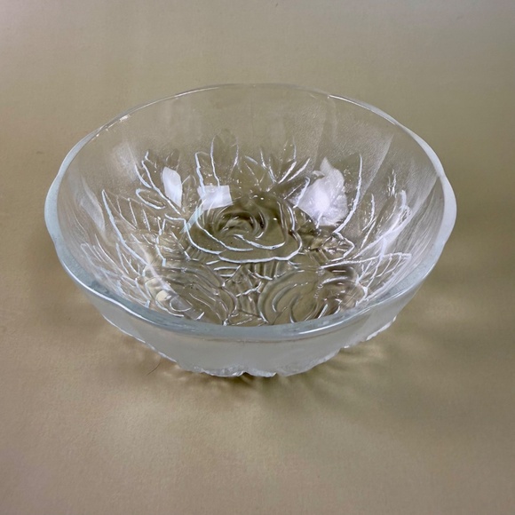 Pasari Crystal “Livia” Rose Glass Bowl | 5" Wide | Embossed Floral Pattern - Picture 2 of 9